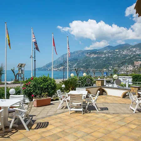 Hotel Pietra Di Luna Maiori