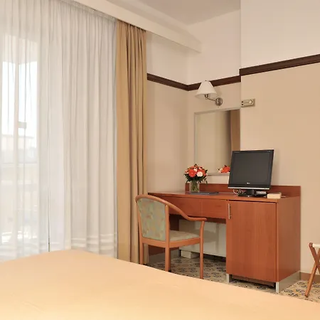 Pietra Di Luna Maiori