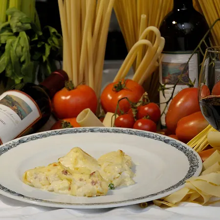 Pietra Di Luna Hotel 4*