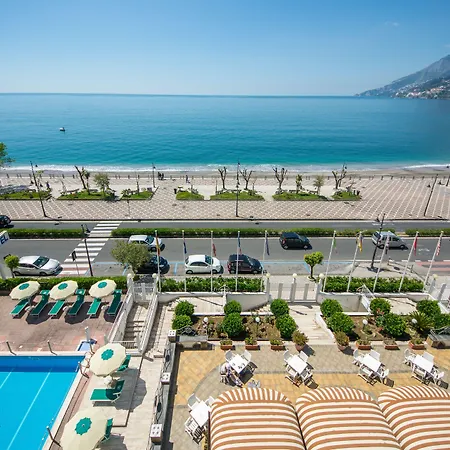 Pietra Di Luna 호텔 4*