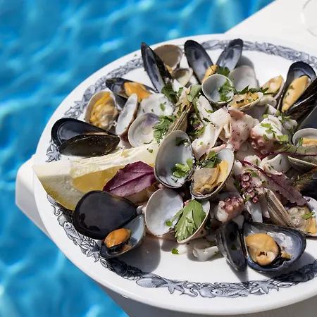 Pietra Di Luna Hotel