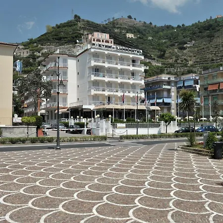 Hotel Pietra Di Luna Maiori