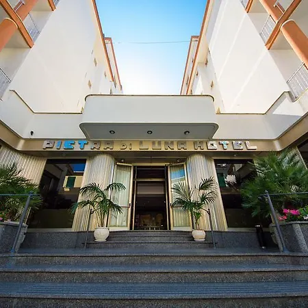 Hotel Pietra Di Luna