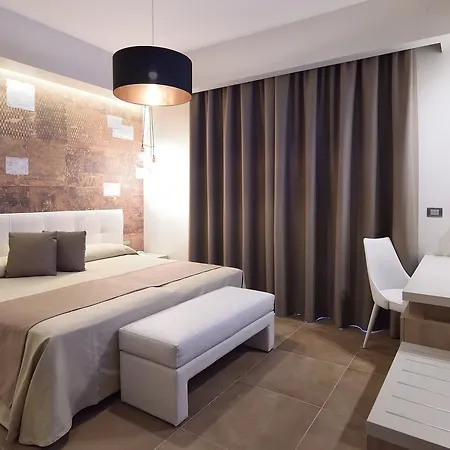 Pietra Di Luna Hotel