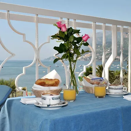Hotel Pietra Di Luna