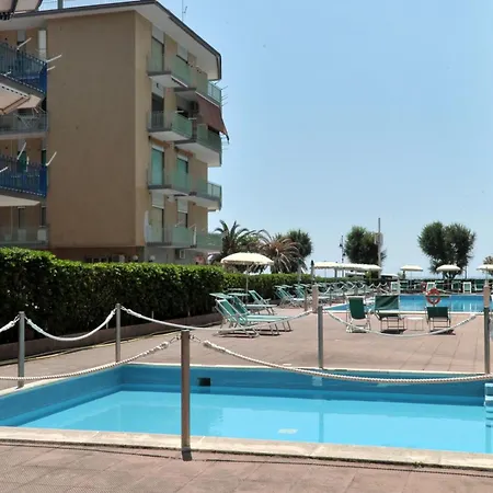 Hotel Pietra Di Luna 4*