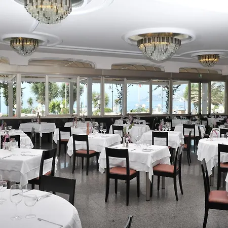 Pietra Di Luna Hotel