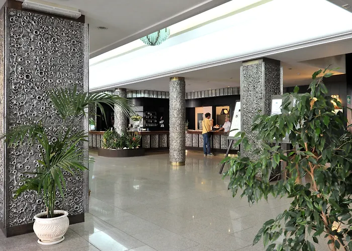 Pietra Di Luna Hotel 4*