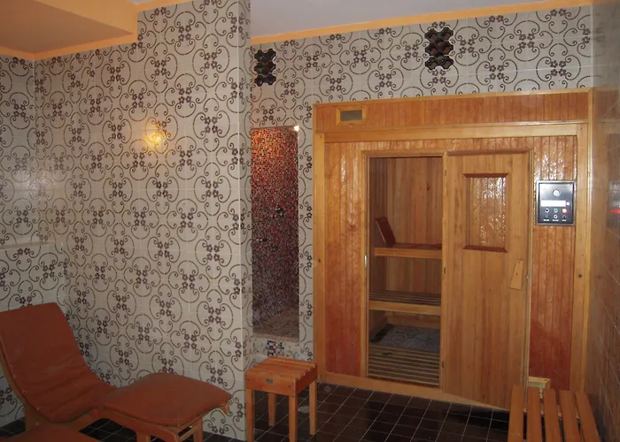 Pietra Di Luna Hotel