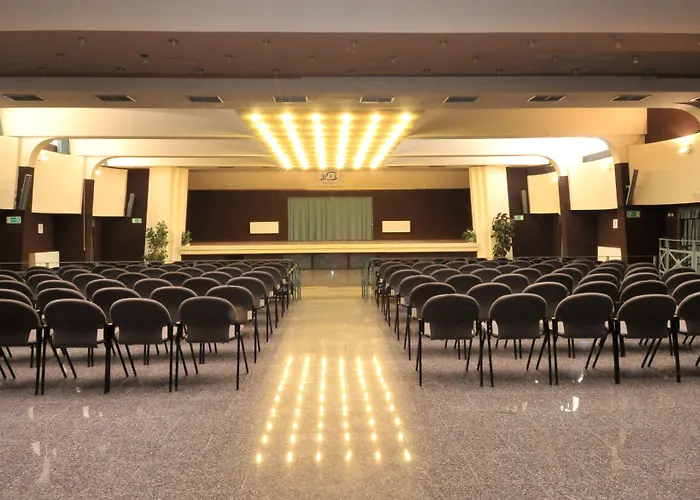 Pietra Di Luna Hotel 4*