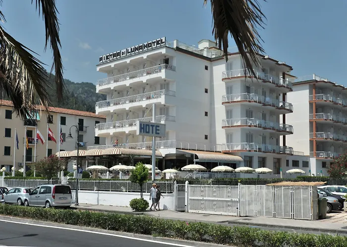 Pietra Di Luna Hotel